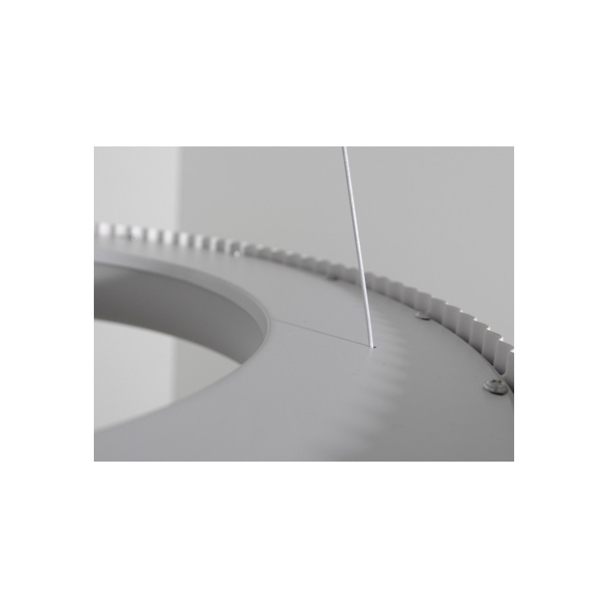 Himmennettävä LED-riippuvalaisin vaijerilla LED/75W/230V 3000-6500K halkaisija 49 cm + kaukosäädin