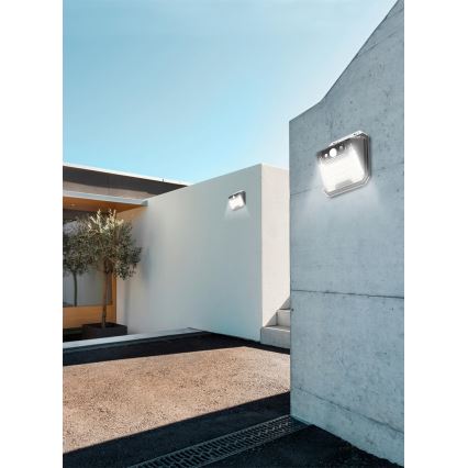 LED aurinkokenno seinävalaisin anturilla LED/3W/5,5V IP65