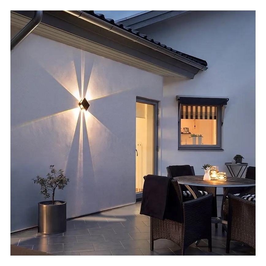 LED aurinkokenno seinävalaisin anturilla LED/2W/5V IP54