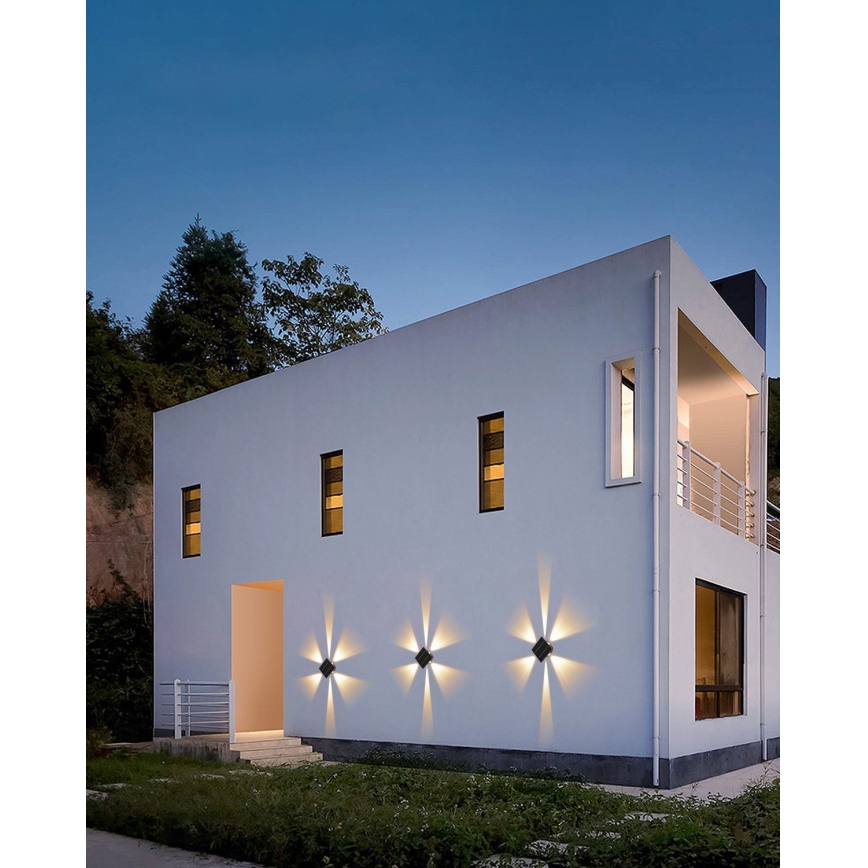 LED aurinkokenno seinävalaisin anturilla LED/2W/5V IP54