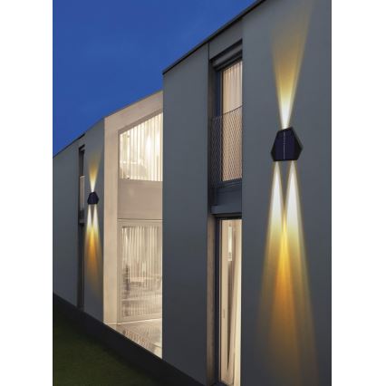 LED aurinkokenno seinävalaisin anturilla LED/2W/5V IP54