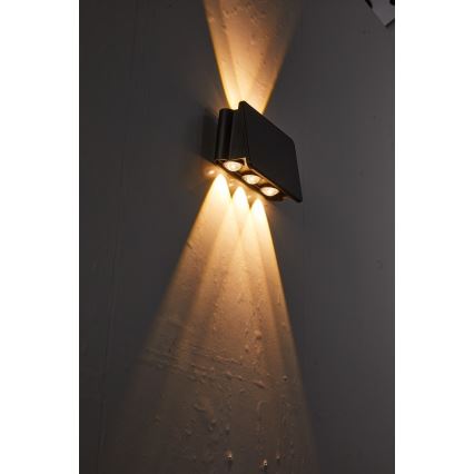 LED aurinkokenno seinävalaisin anturilla LED/2W/5V IP54