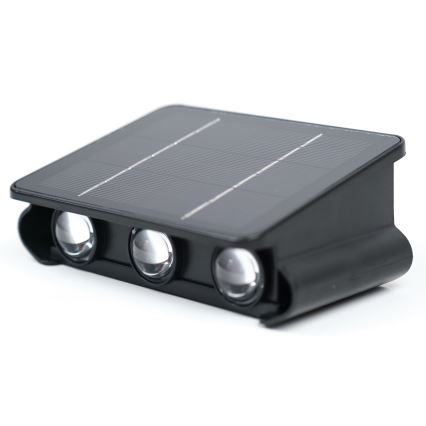 LED aurinkokenno seinävalaisin anturilla LED/2W/5V IP54