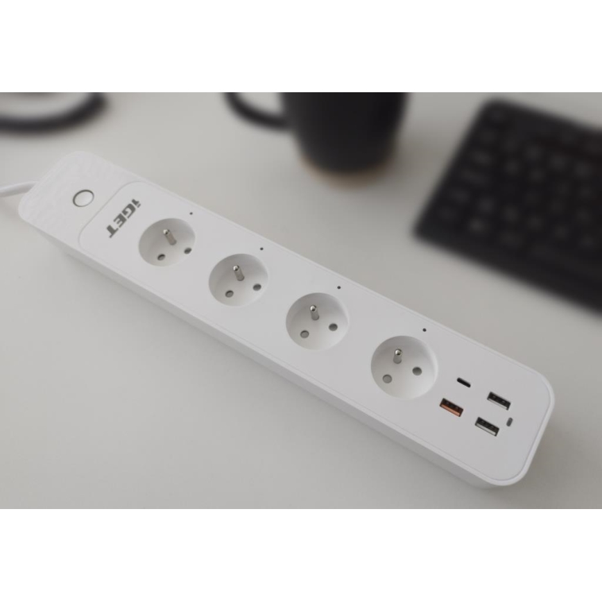 Jatkojohto 1,5 m 4Z + 4xUSB Wi-Fi