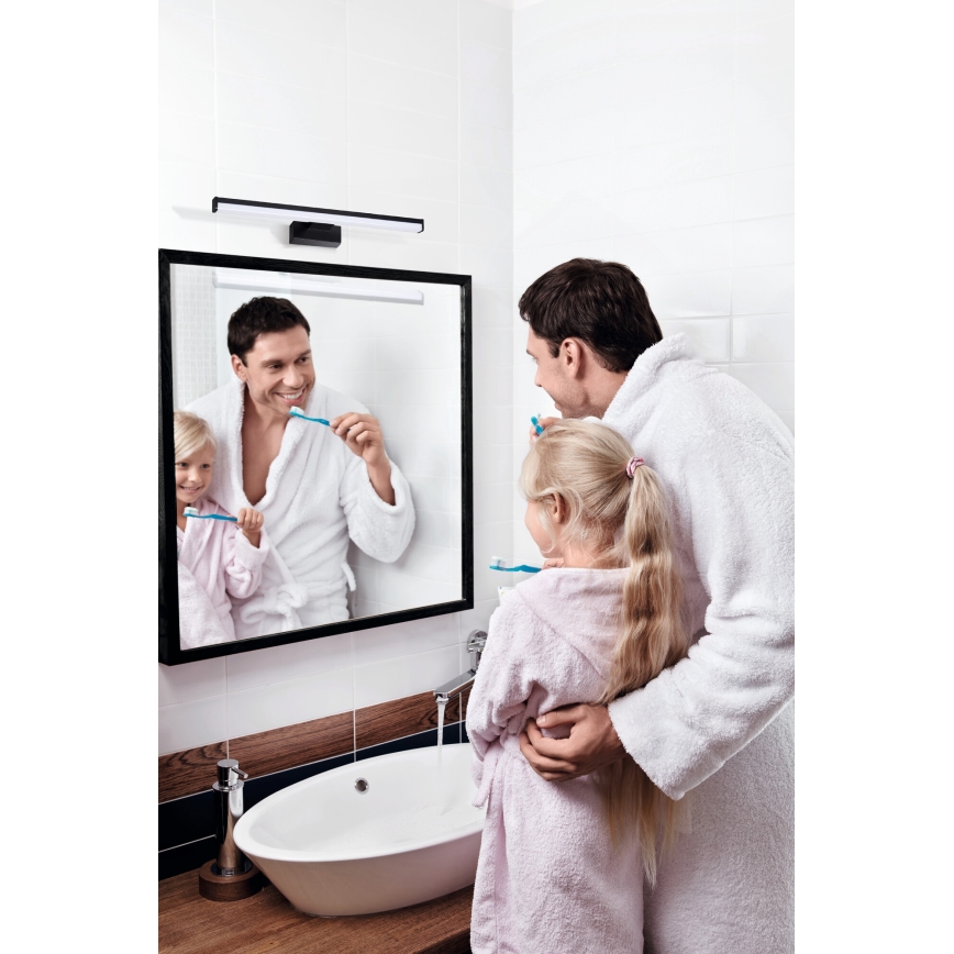 LED-peilivalon kylpyhuoneeseen ASTEN LED/8W/230V IP44 musta