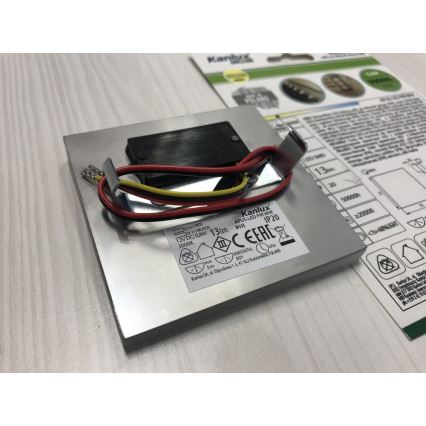 LED-portaikkovalo anturilla LED/0,8W/12V 3000K