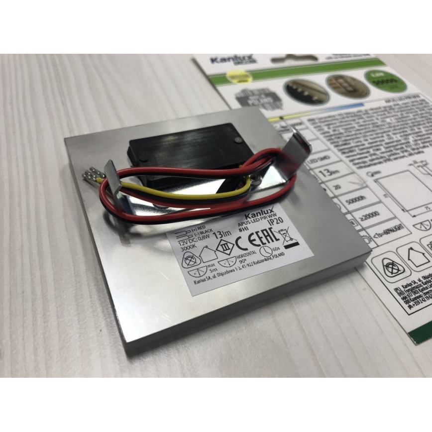 LED-portaikkovalo anturilla LED/0,8W/12V 3000K