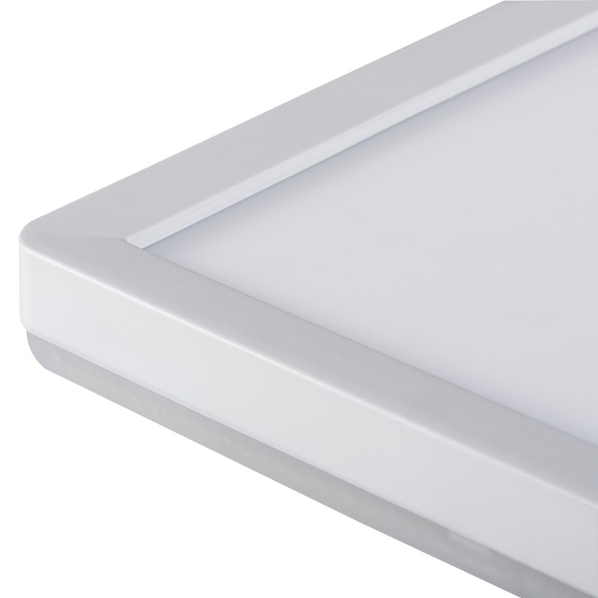 LED-kattovalaisin kylpyhuoneeseen AZPO LED/12,3W/230V IP54 valkoinen