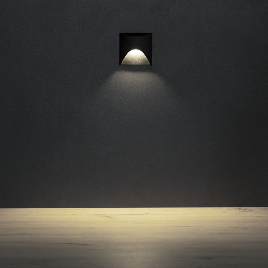 LED-porrasvalaisin EXIN LED/2,5W/230V 4000K IP65 musta kulmikas