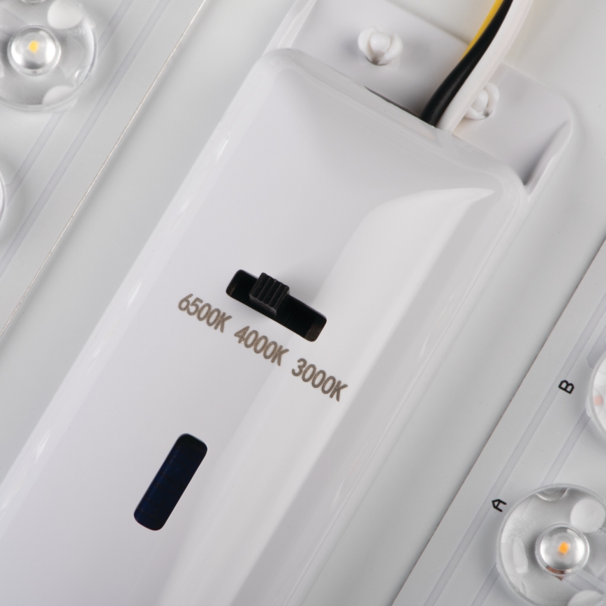 LED-kattovalaisin LINCEA LED/30/38/45W/230V 3000/4000/6500K IK08 IP40