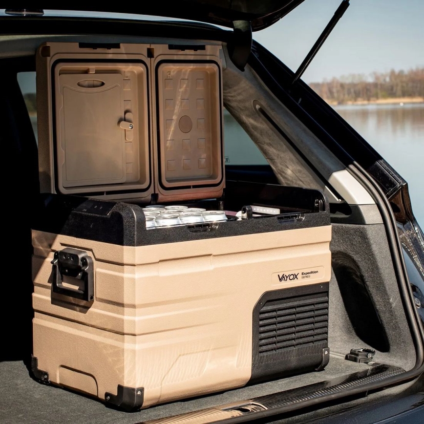kannettava jääkaappi autoon LCD-näytöllä 39 l 230V/12V/24V ruskea