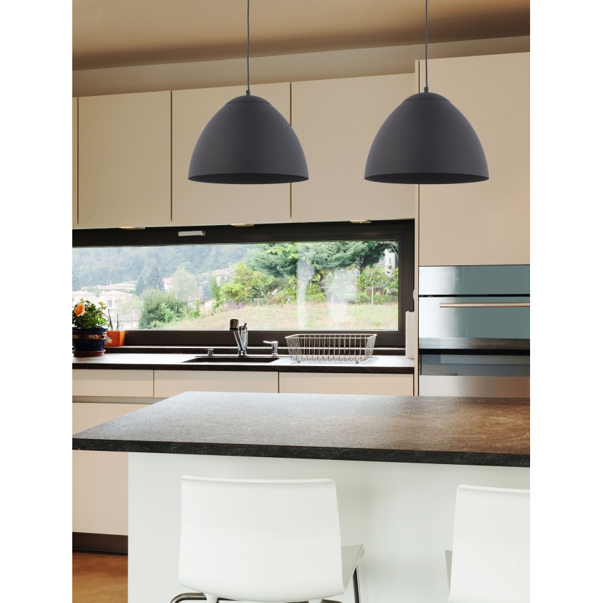 Kattokruunu johdossa FARO 1xE27/60W/230V musta