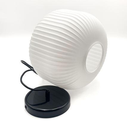 Kattokruunu johdossa HARMA 1xE27/15W/230V halkaisija 20 cm valkoinen/musta
