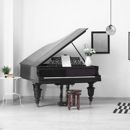 Kattokruunu johdossa LATIL 1xE27/60W/230V musta