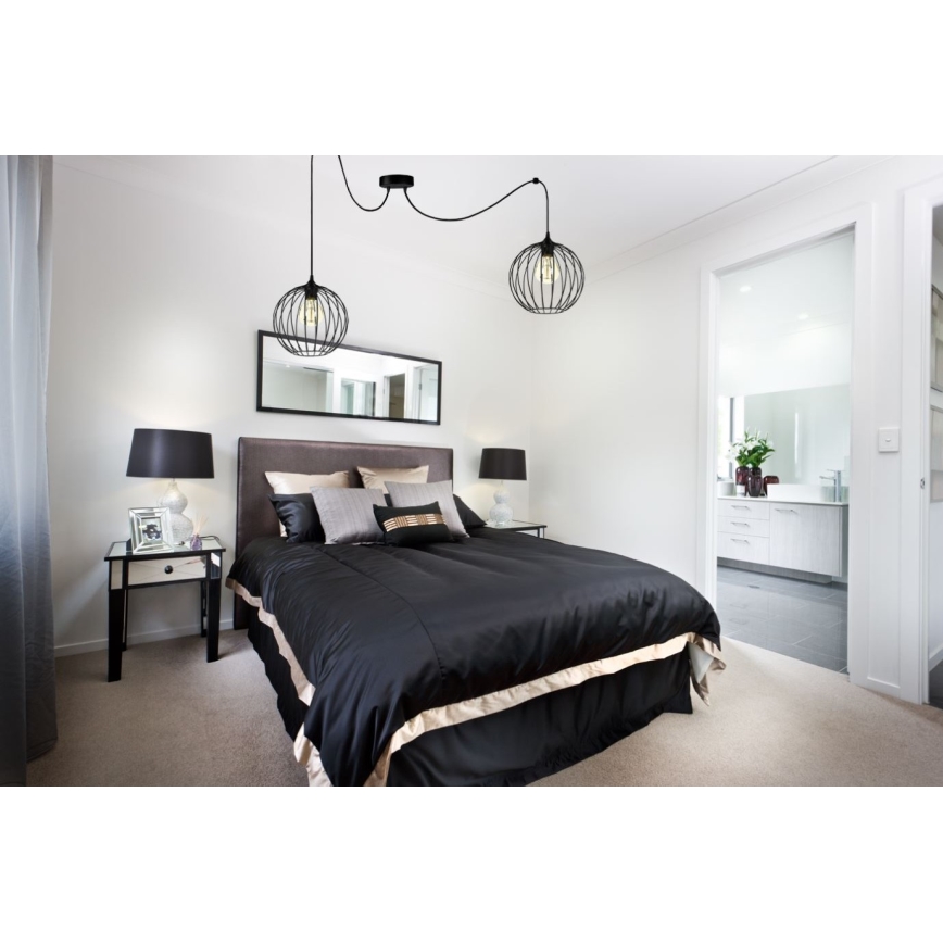 Kattokruunu johdossa MATT 2xE27/60W/230V hämähäkki