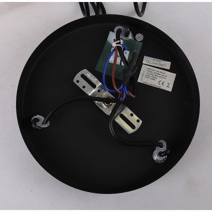 Kattokruunu johdossa TUBO 3xGU10/25W/230V