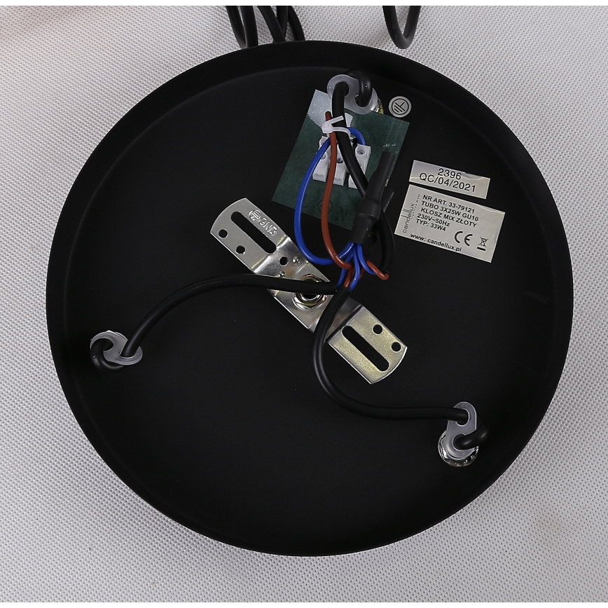 Kattokruunu johdossa TUBO 3xGU10/25W/230V