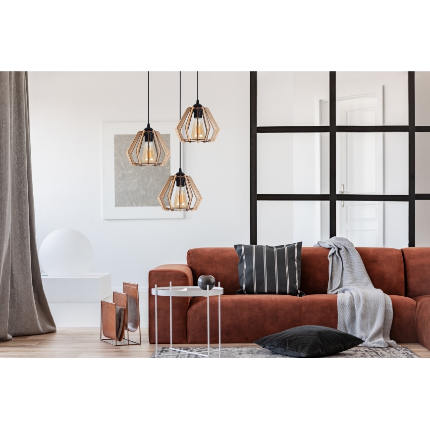 Kattovalaisin johdossa BERGO 3xE27/60W/230V musta