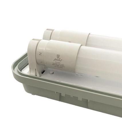 Kestävä loistelamppu T8 2xG13/18W/230V IP65 126 cm