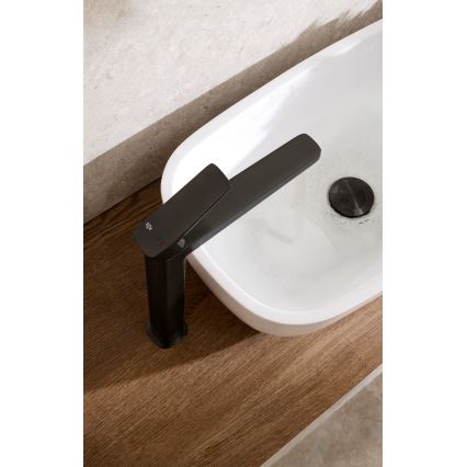 KFA Armatura 4522-825-81 - Lavuaarihana + MALAGA 17 cm pohjaventtiili musta