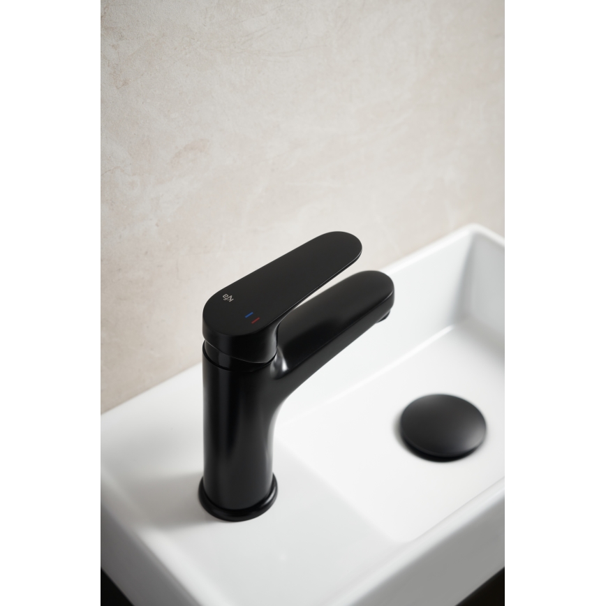 KFA Armatura 5552-815-81 - Altaan hana + jäte ylivuoto OTAVA 15 cm matta musta