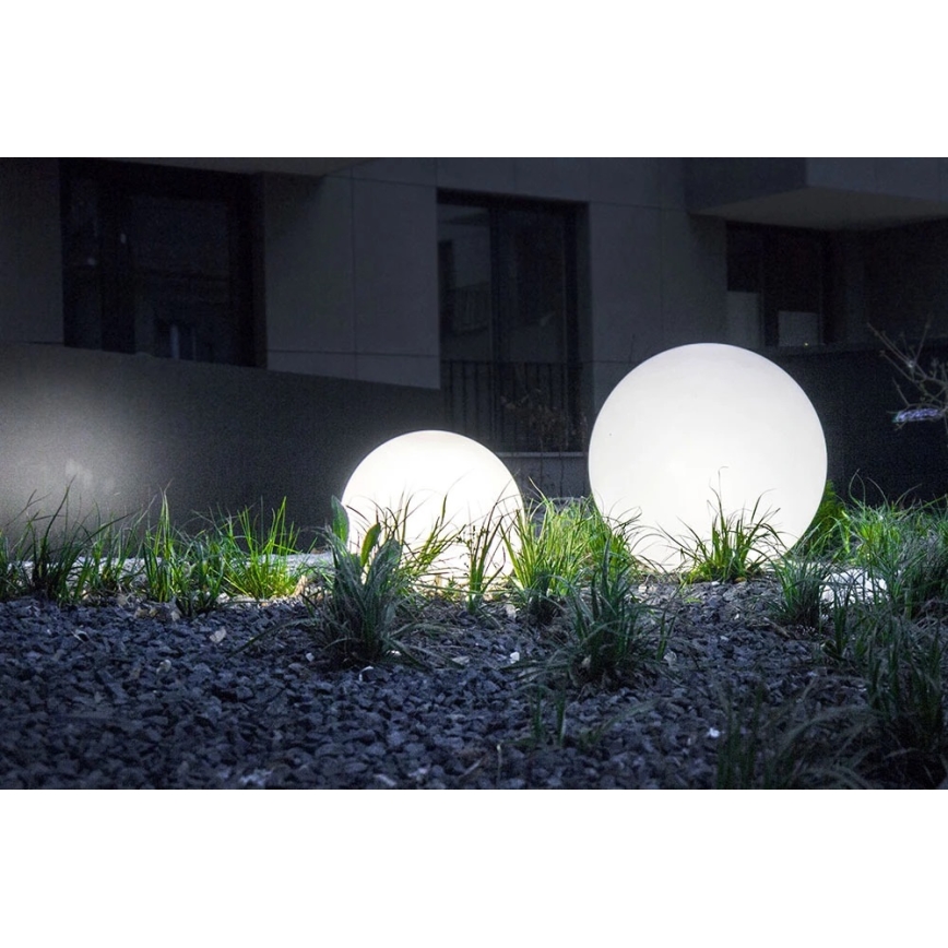 Koristeellinen ulkovalo GARDEN BALL 1xE27 / 40W / 230V IP65 d. 25 cm