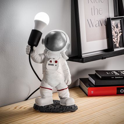 Lasten pöytävalaisin ASTRONAUT 1xE27/40W/230V hopea/valkoinen