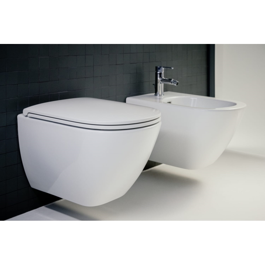 LAUFEN H8200800000001 - Seinään ripustettava wc LUA keramiikka/valkoinen