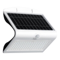 LED aurinkokäyttöinen valaisin liiketunnistimella ja hämäräkytkimellä LED/6,8W/4000 mAh 3,7V IP65