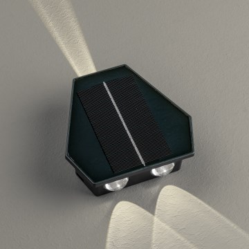 LED aurinkokenno seinävalaisin anturilla LED/2W/5V IP54