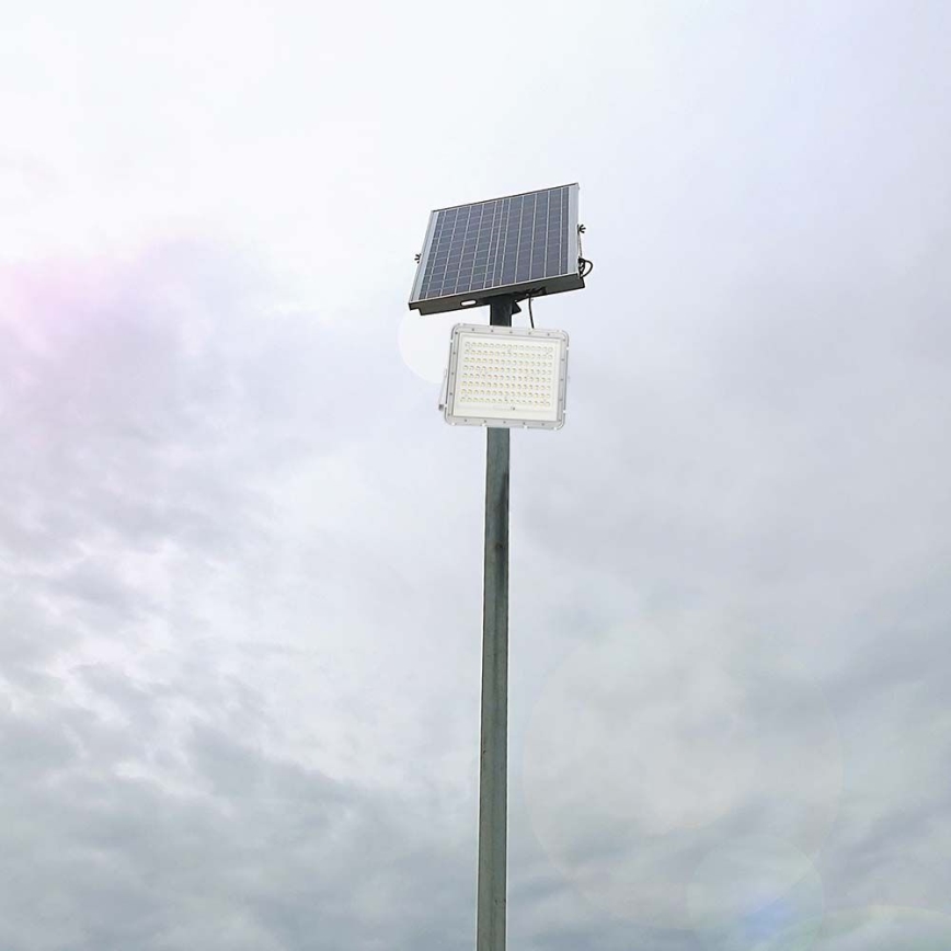 LED Aurinkokenno ulkovalonheitin LED/20W/3,2V 6400K valkoinen IP65 + kauko-ohjaus