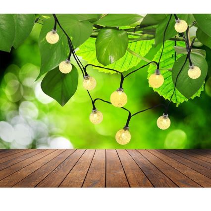 LED-aurinkokennoketju 30xLED/8 toiminnot 4,9m IP44 lämmin valkoinen