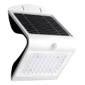 LED aurinkokennovalo liiketunnistimella ja hämäräkytkimellä LED/3,2W/2000 mAh 3,7V IP65