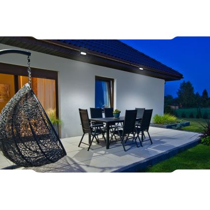 LED Aurinkokennovalo sensorilla NOCTIS LED/2W/1800 mAh 3,7V 6000K IP65