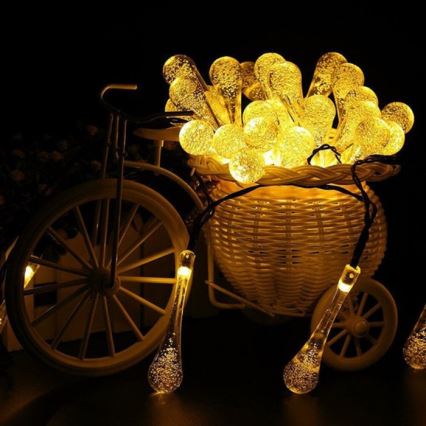 LED-aurinkoketju hämäräanturilla 20xLED/0,72W/1,2V 600 mAh 4,7m IP44