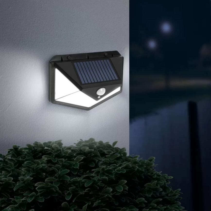 LED Aurinkopaneeli seinäalaisin anturilla LED/5W/5,5V IP65