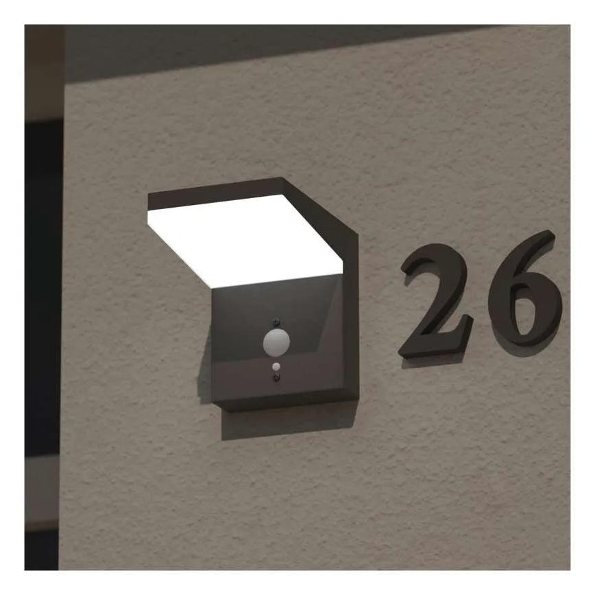 LED aurinkokäyttöinen seinävalaisin sensorilla LED/4,4W/3,7V 2200 mAh IP44