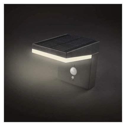 LED aurinkokäyttöinen seinävalaisin sensorilla LED/4,4W/3,7V 2200 mAh IP44
