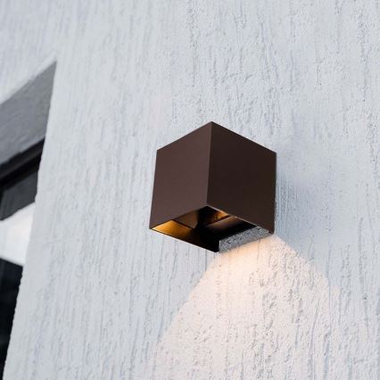 LED aurinkokennoseinävalaisin sensorilla LED/9W/3,7V 3000/4000/5000K 2600 mAh IP65 ruskea