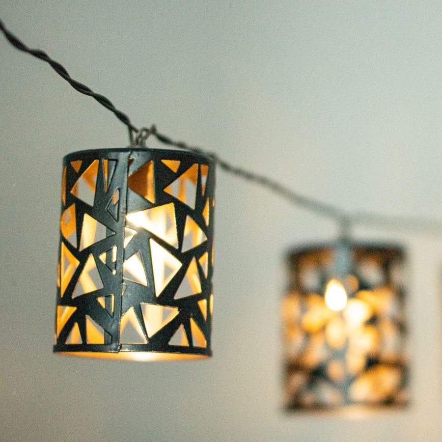 LED-aurinkovaloketju 10xE12/3,65m IP44 lämmin valkoinen