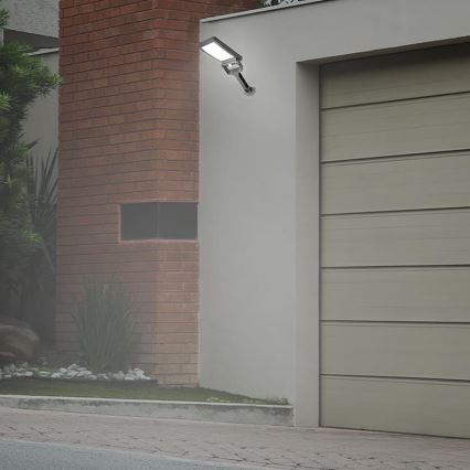 LED-aurinkovalonheitin anturilla LED/5W/3,7V 4000K IP54 musta
