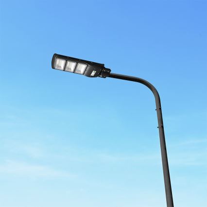 LED Himmennettävä aurinkokatuvalaisin liike- ja hämärätunnistimella LED/12W/3,2V 6000K IP65 10000 mAh musta + kauko-ohjaus