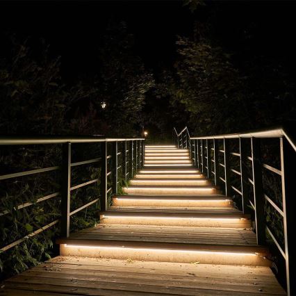 LED Himmennettävä aurinkokenno nauha LED/1,2W/3,7V 3000K IP67 5m + kauko-ohjaus