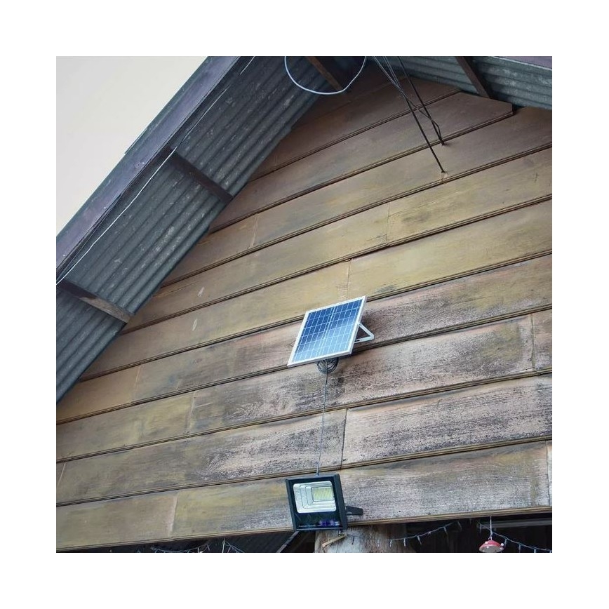 LED Himmennettävä aurinkokenno valonheitin LED/12W/3,2V 6000K IP65 5000 mAh + kauko-ohjaus