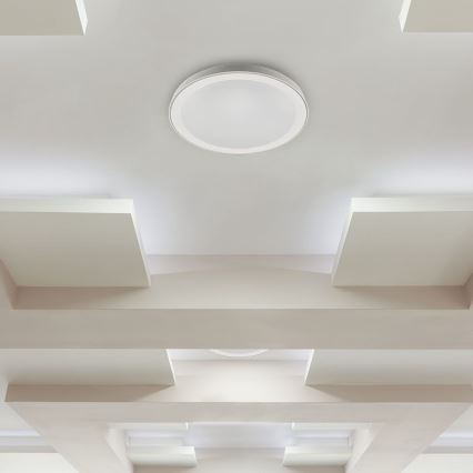 LED Himmennettävä kattovalo LED/40W/230V 3000K/4000K/6500K + kaukosäädin