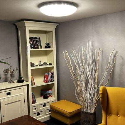 LED Himmennettävä kattovalo LED/48W/230V 2700-6500K Wi-Fi Tuya + kauko-ohjain