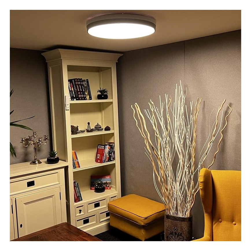 LED Himmennettävä kattovalo LED/48W/230V 2700-6500K Wi-Fi Tuya + kauko-ohjain