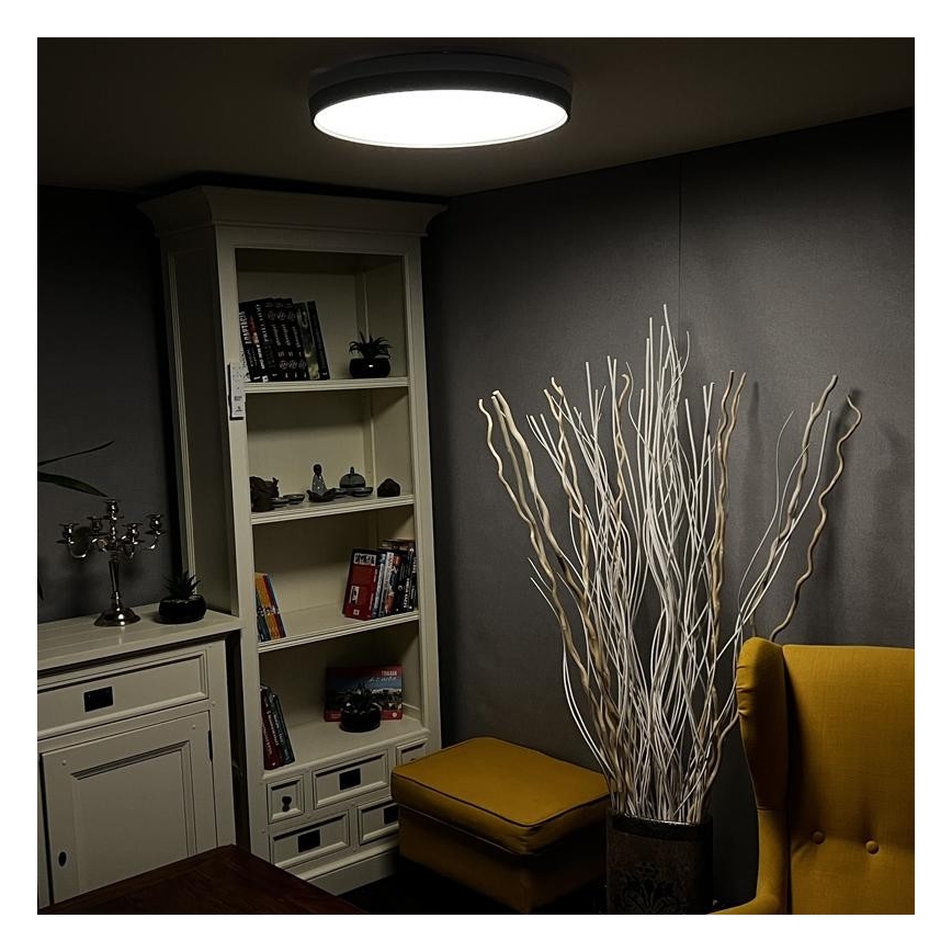 LED Himmennettävä kattovalo LED/48W/230V 2700-6500K Wi-Fi Tuya + kauko-ohjain