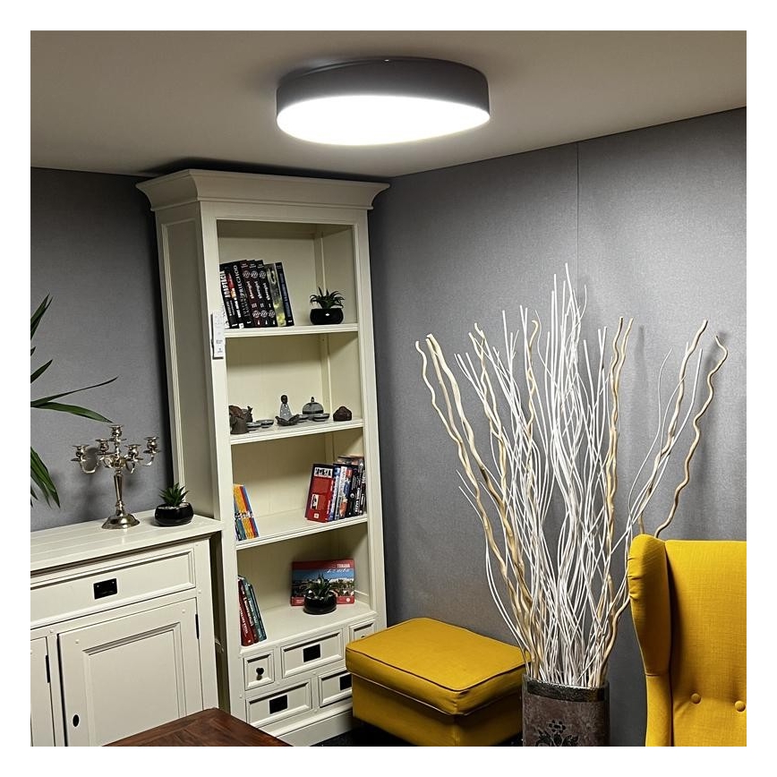 LED Himmennettävä kattovalo LED/48W/230V 2700-6500K Wi-Fi Tuya + kauko-ohjain