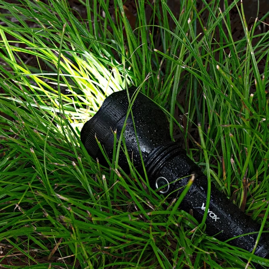 LED Himmennettävä ladattava taskulamppu LED/20W/5V IPX5 1900 kiiltävä 5000 mAh